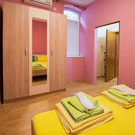 Sasa House