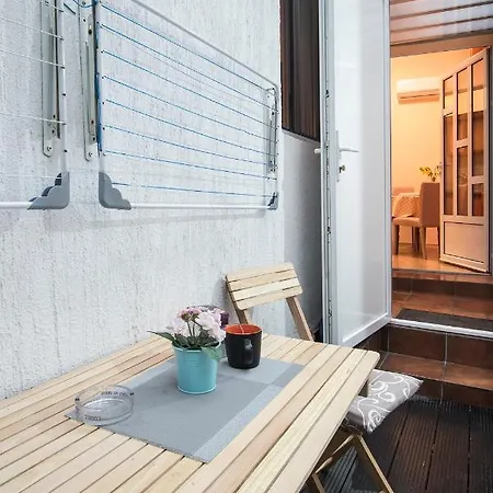 Sasa House Apartment *